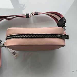 Marc Jacobs Flash Pomegranate Smooth Leather Embossed Camera Crossbody Bag Purse